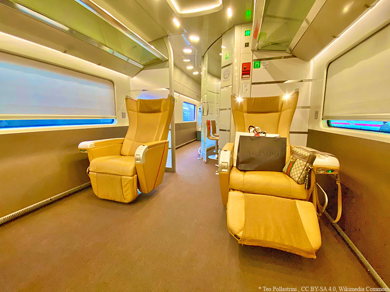 Frecciarossa – Züge Italien - Blick in die Executive-Klasse vom Frecciarossa 1000